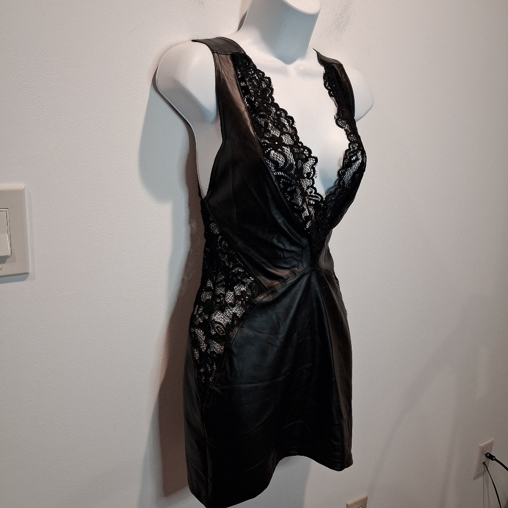 Noir Handmade Size 42 Us Size M Black Sexy Mini Dress W/lace Details - Picture 3 of 6